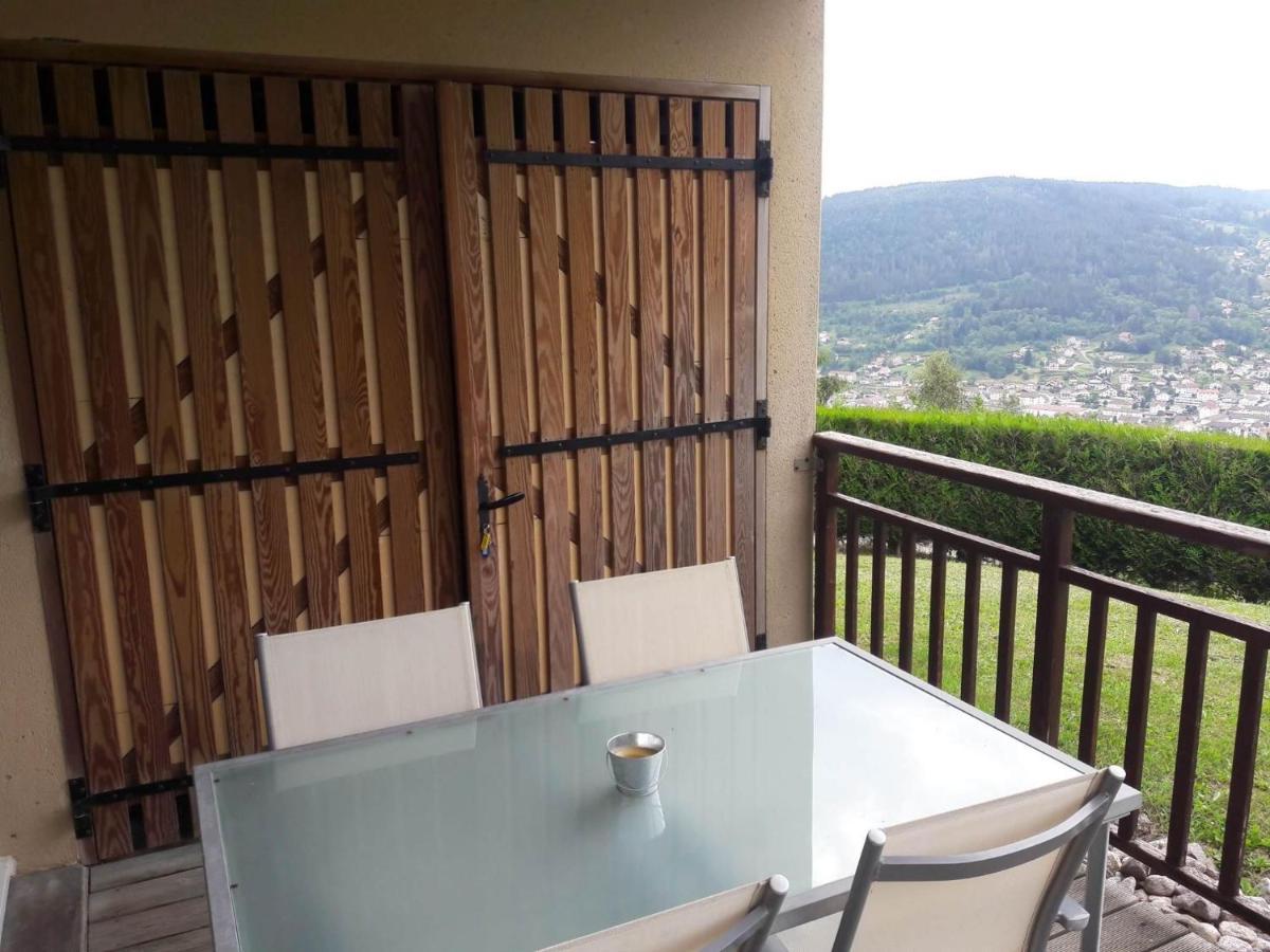 Le Lougo Lägenhet Gérardmer Exteriör bild